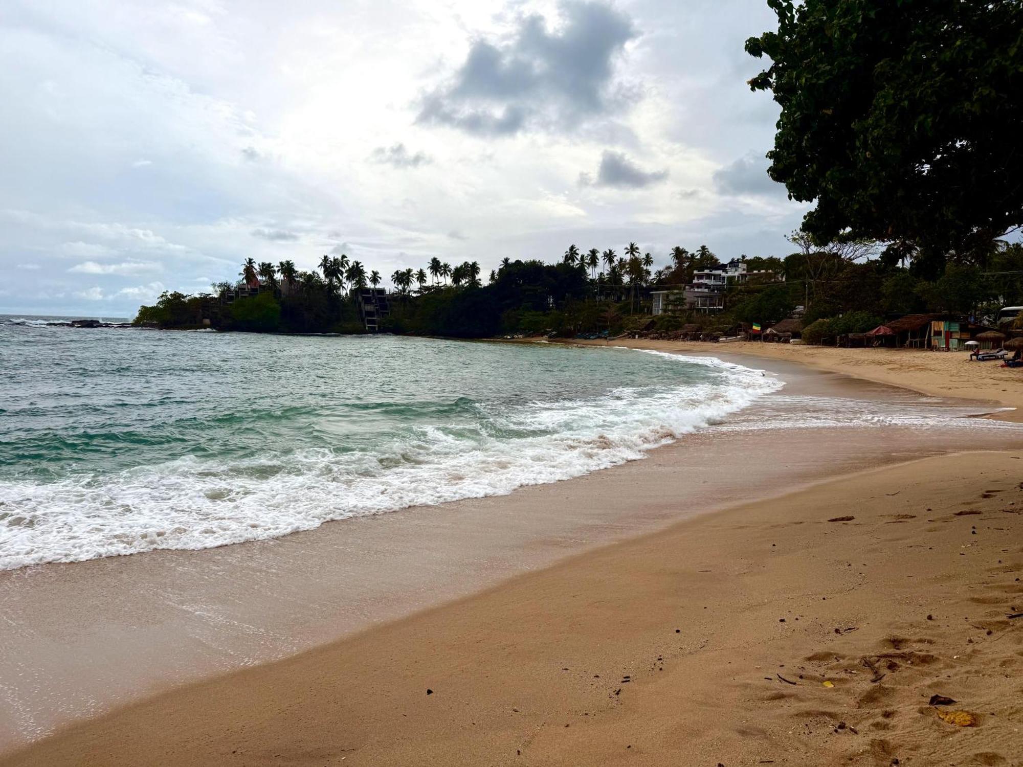 Sea Bay Inn Tangalle Exterior photo